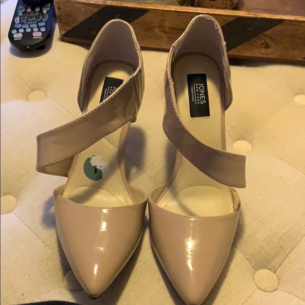 Jones New York heels